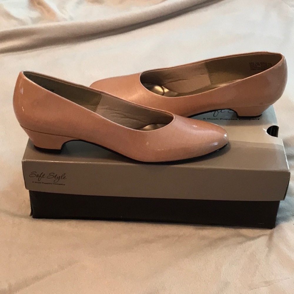9 1/2N pump - peachy/pink patent